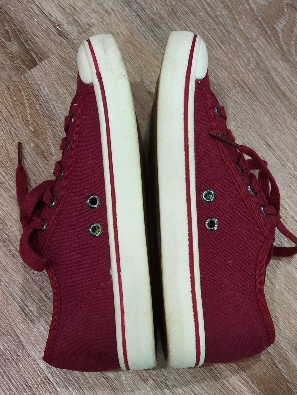 ❤️😎⚡️Keen Women's Canvas Lace-Up Sneaker in Burgundy/Maroon & Cream size 7❤️😎⚡ - Picture 7 of 10